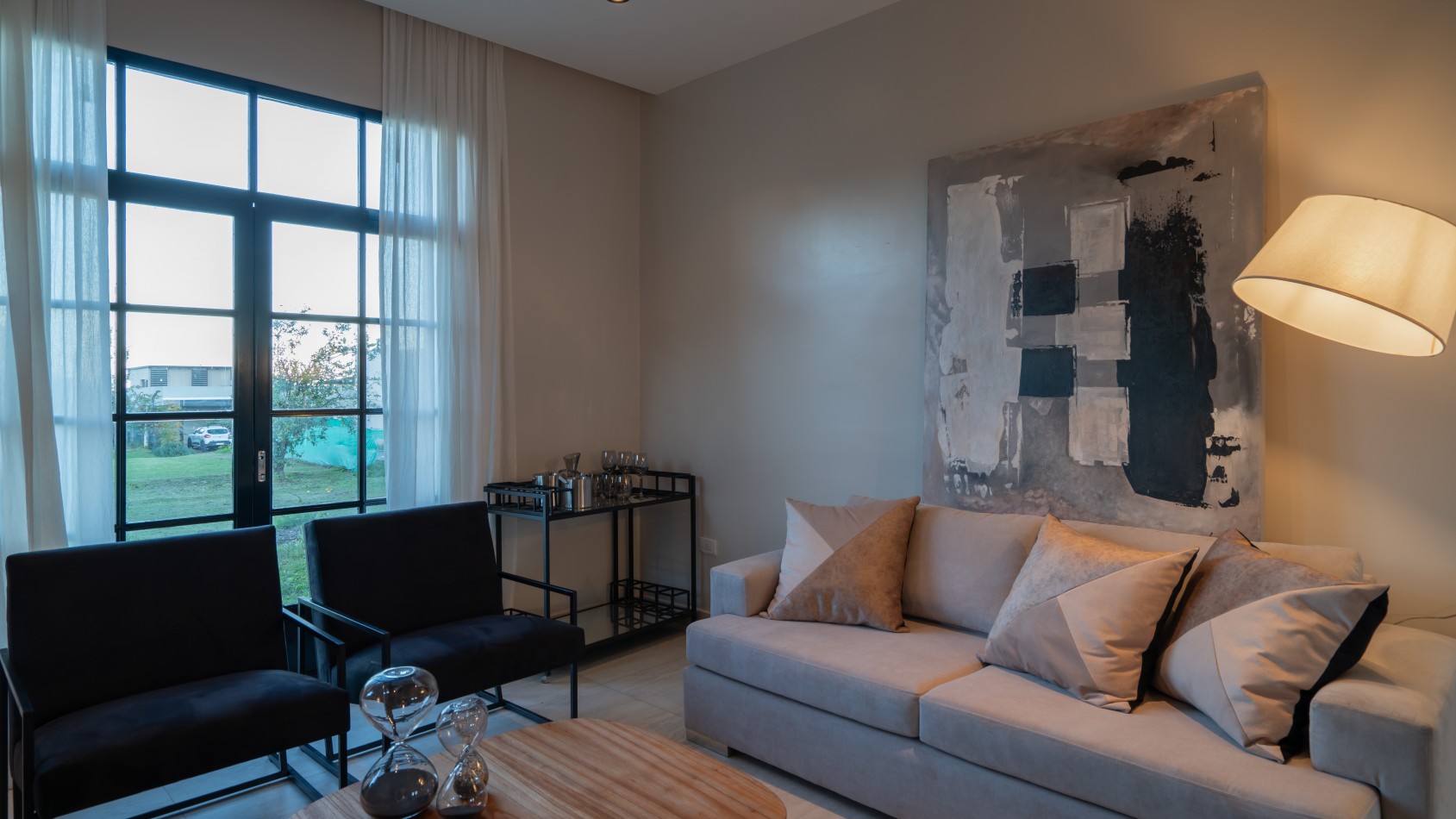 Casa Premium en Santa Barbara Hills - 4 Dorm en una Planta - Lote Central