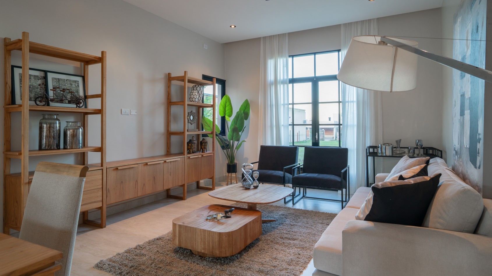Casa Premium en Santa Barbara Hills - 4 Dorm en una Planta - Lote Central