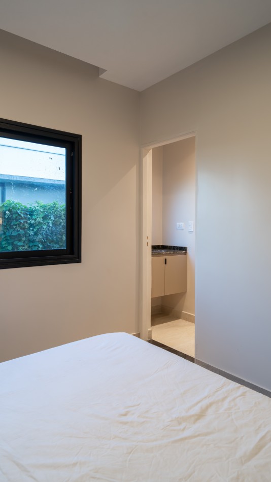 Casa Premium en Santa Barbara Hills - 4 Dorm en una Planta - Lote Central