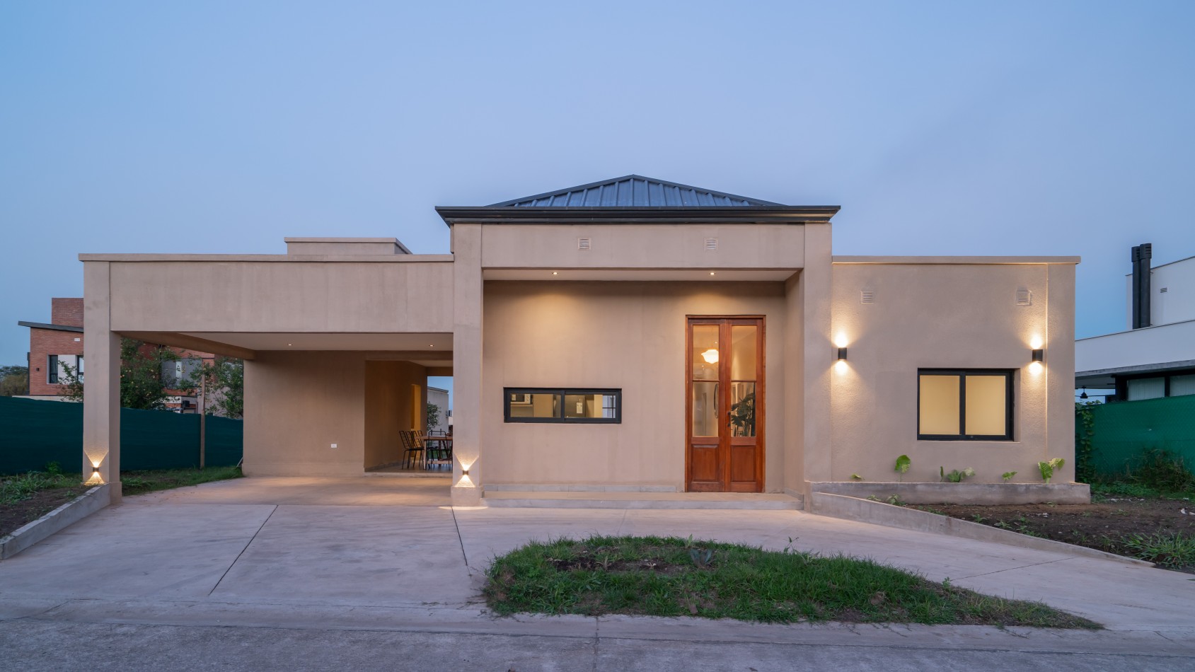 Casa Premium en Santa Barbara Hills - 4 Dorm en una Planta - Lote Central