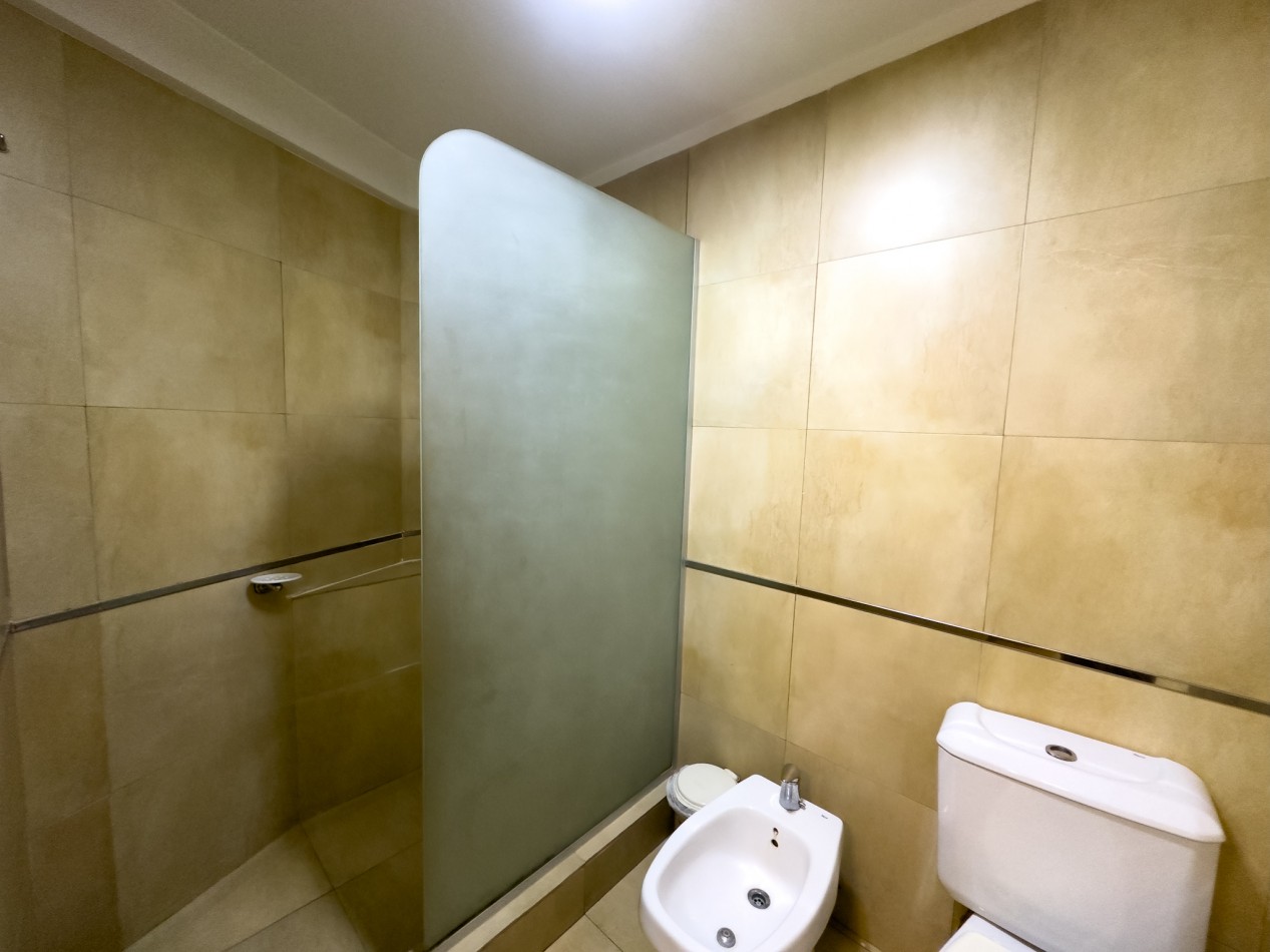 VENTA Departamento 3 Dormitorios + Estudio CON COCHERA - Muñecas 754 - 220m2 CON