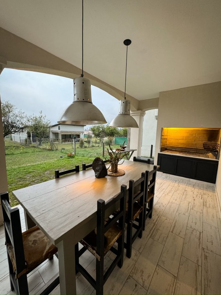 CASA EN VENTA APTA CREDITO | COUNTRY SANTA BARBARA HILLS