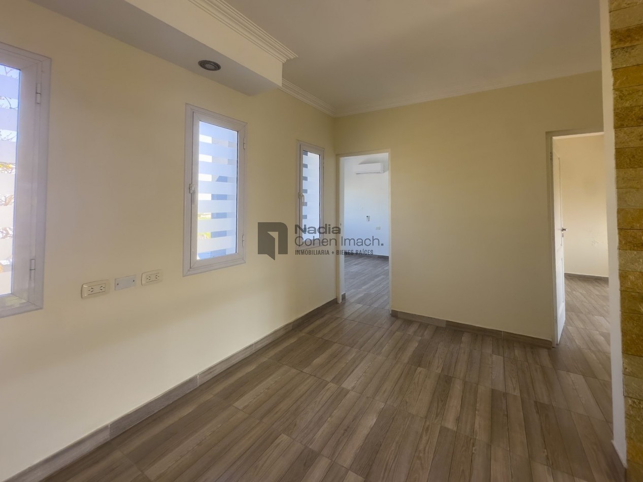 Casa 4 dormitorios en Venta - Plaza Peru 