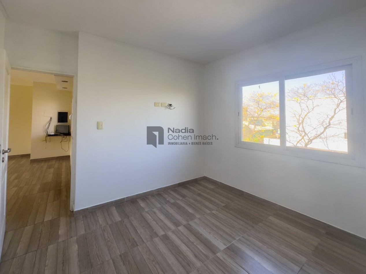 Casa 4 dormitorios en Venta - Plaza Peru 